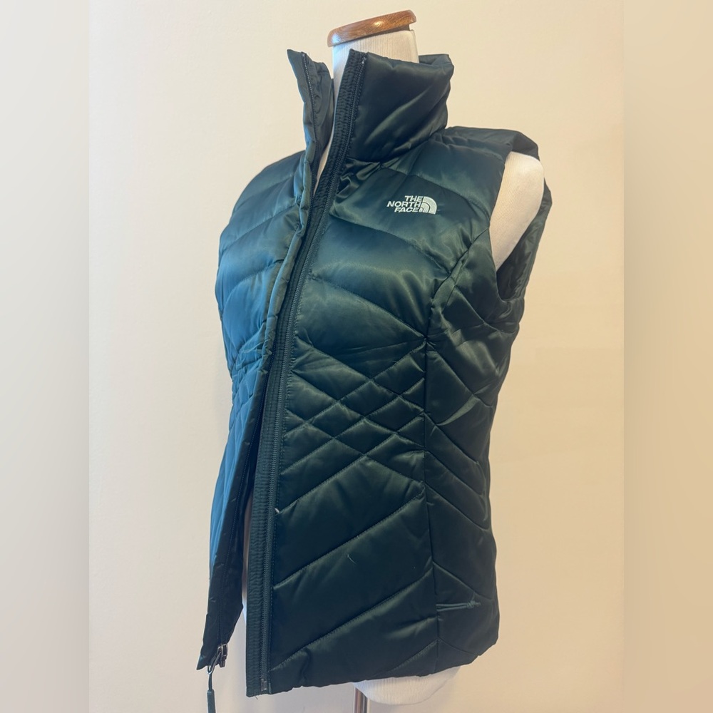 North Face Ladies Down Vest Size Small